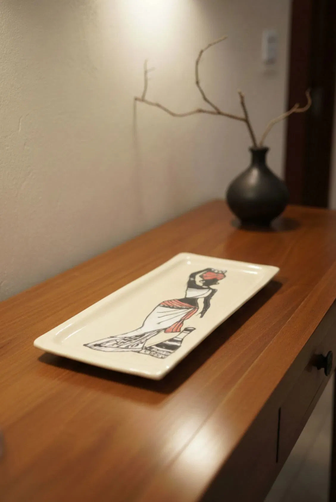 צלחת אמנות בעבודת יד - עיצוב אפריקאי