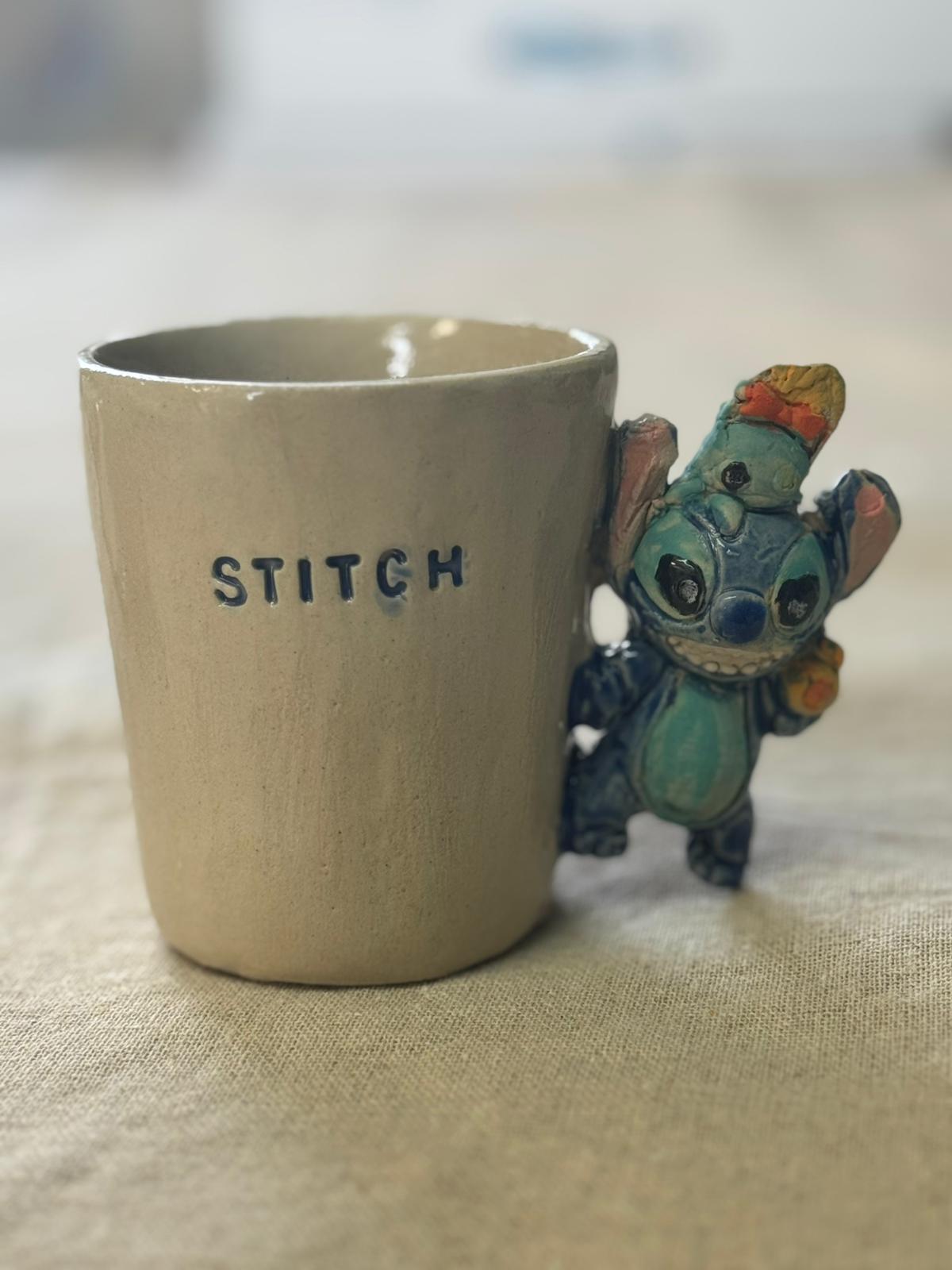 כוס Stitch קרמיקה בעבודת יד